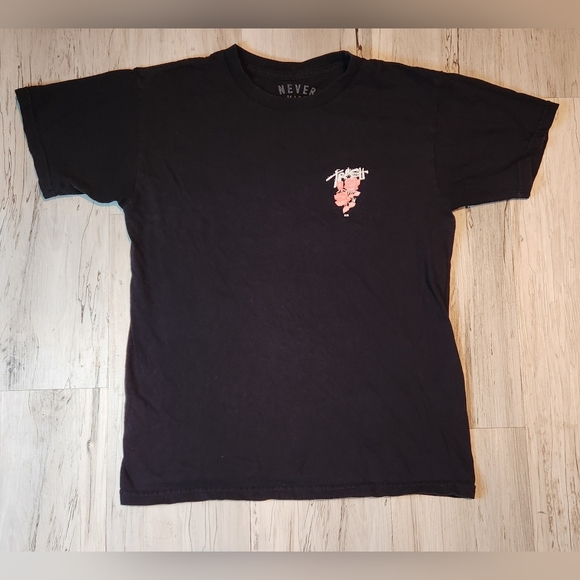 Never Made Mens Tee Shirt Short Sleeve Trash Rose Decal Both Sides Size Small - Picture 2 of 5